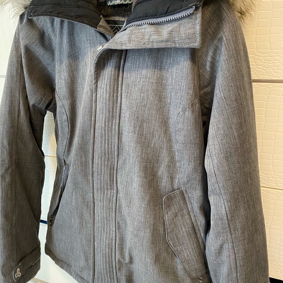 TNA VAIL PARKA - Picture 6 of 7